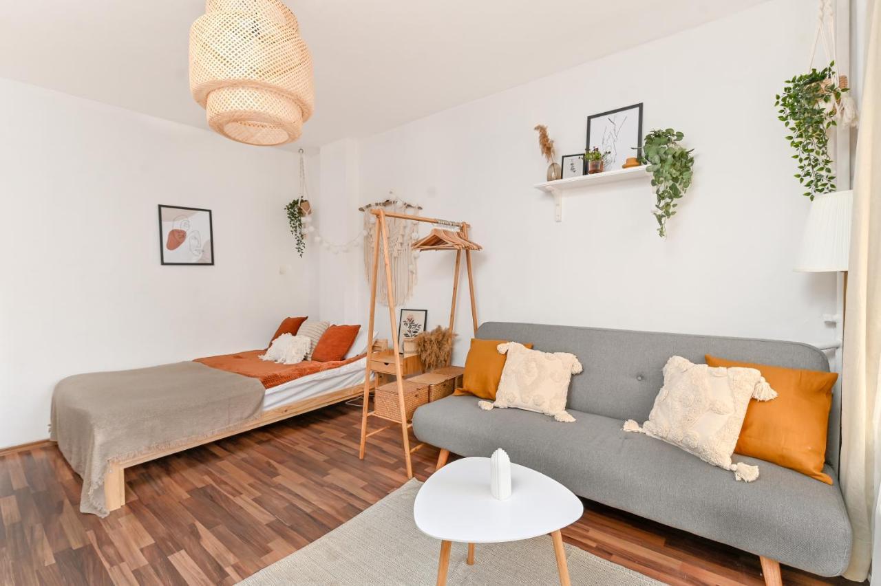 Cosy&Art 1Bd Apartment Next To Slaveykov Square Σόφια Εξωτερικό φωτογραφία
