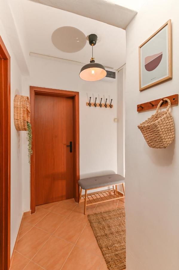 Cosy&Art 1Bd Apartment Next To Slaveykov Square Σόφια Εξωτερικό φωτογραφία